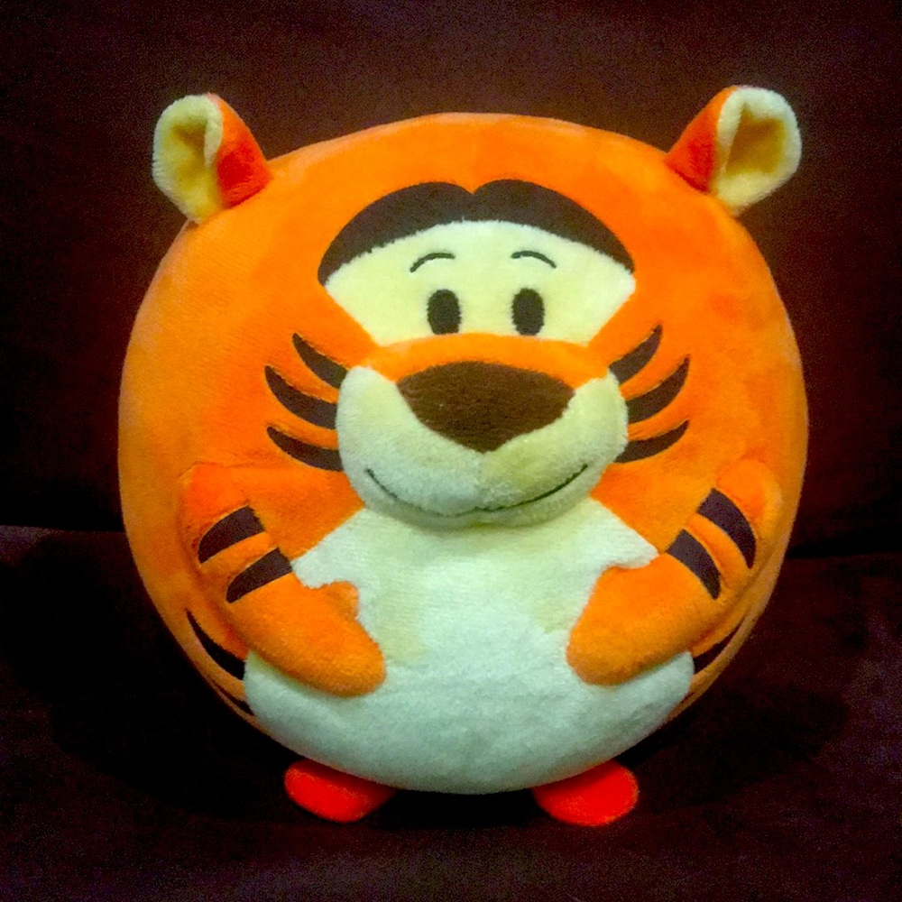 Disney TY Classic Tigger Plush Toy Winnie the Pooh Stuffed Animal 8”